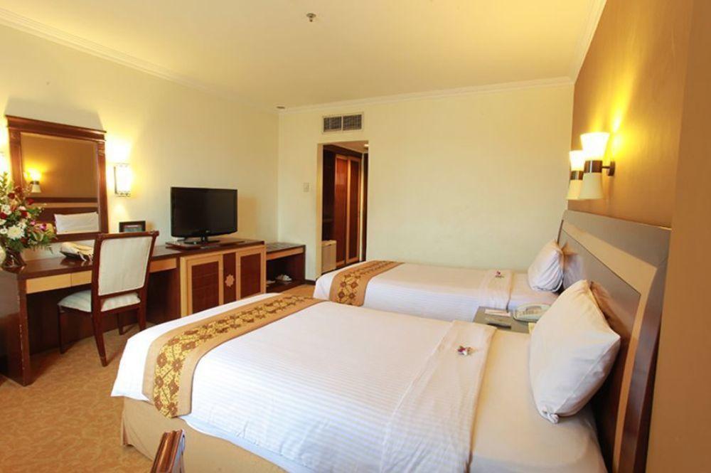 Semesta Heritage Hotel & Convention Semarang Ngoại thất bức ảnh