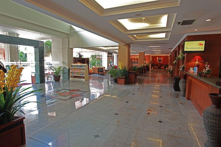 Semesta Heritage Hotel & Convention Semarang Ngoại thất bức ảnh