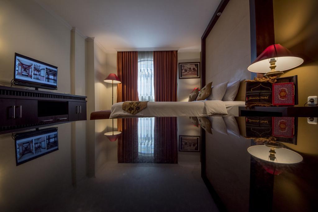 Semesta Heritage Hotel & Convention Semarang Ngoại thất bức ảnh
