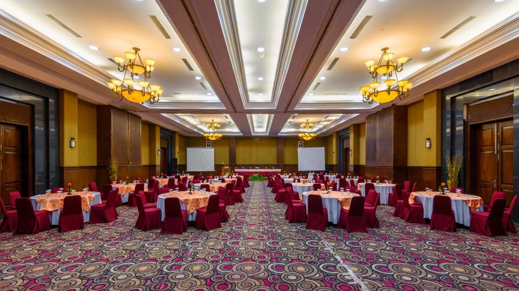 Semesta Heritage Hotel & Convention Semarang Ngoại thất bức ảnh