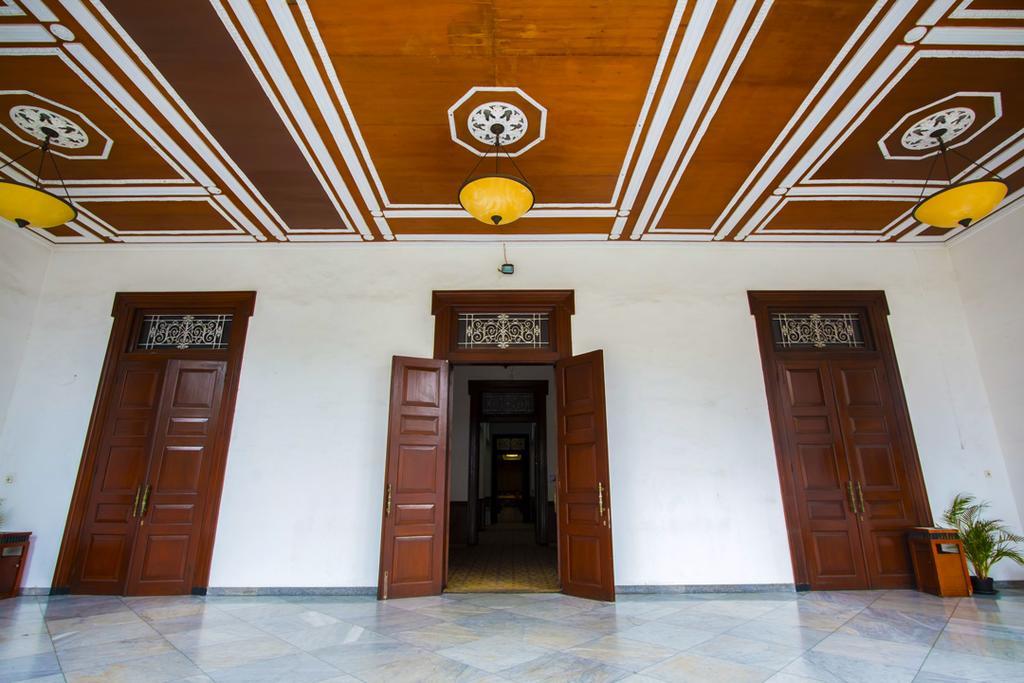 Semesta Heritage Hotel & Convention Semarang Ngoại thất bức ảnh