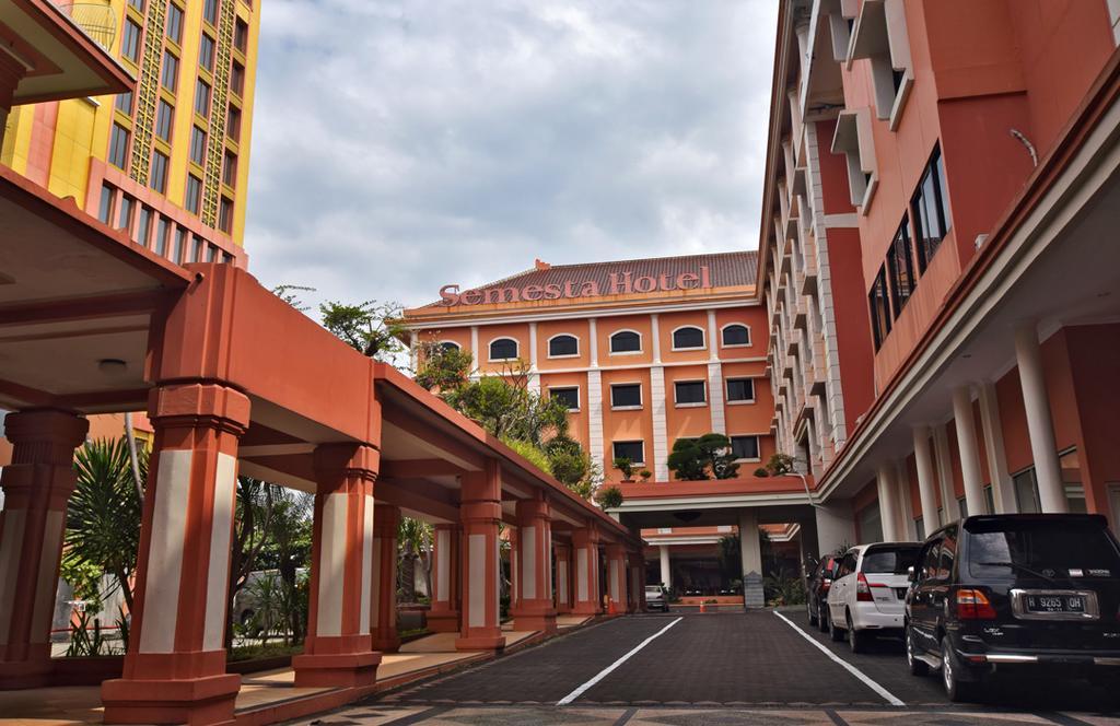Semesta Heritage Hotel & Convention Semarang Ngoại thất bức ảnh