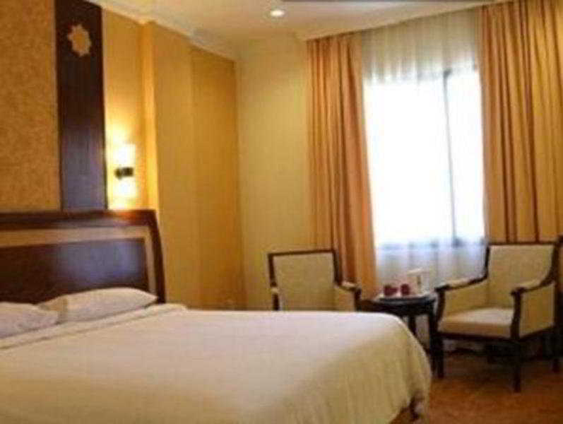 Semesta Heritage Hotel & Convention Semarang Ngoại thất bức ảnh