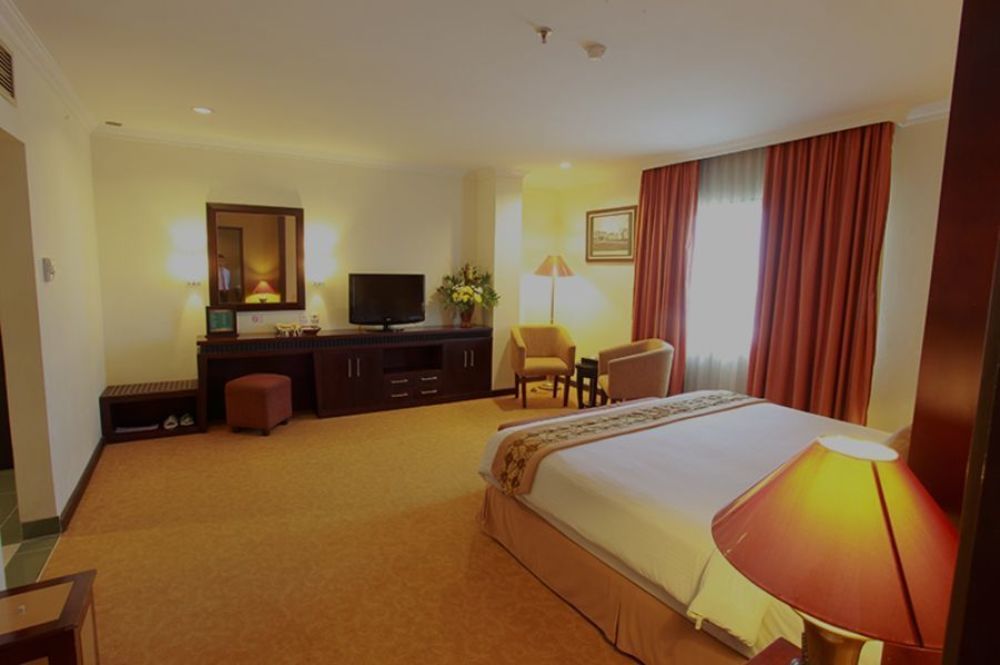 Semesta Heritage Hotel & Convention Semarang Ngoại thất bức ảnh